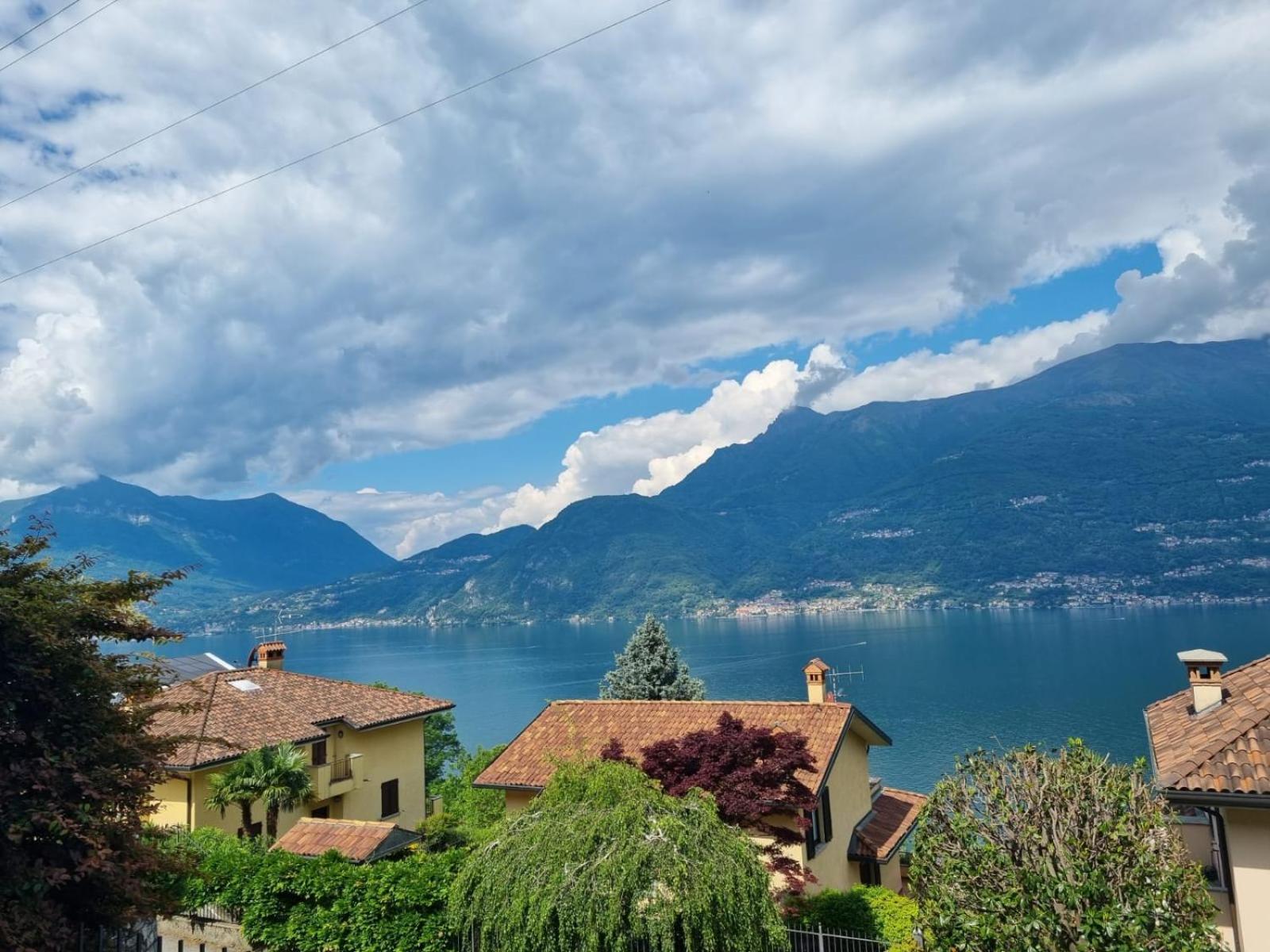 Apartment With Garden And Terrace Beautiful Lake View Bellano Luaran gambar