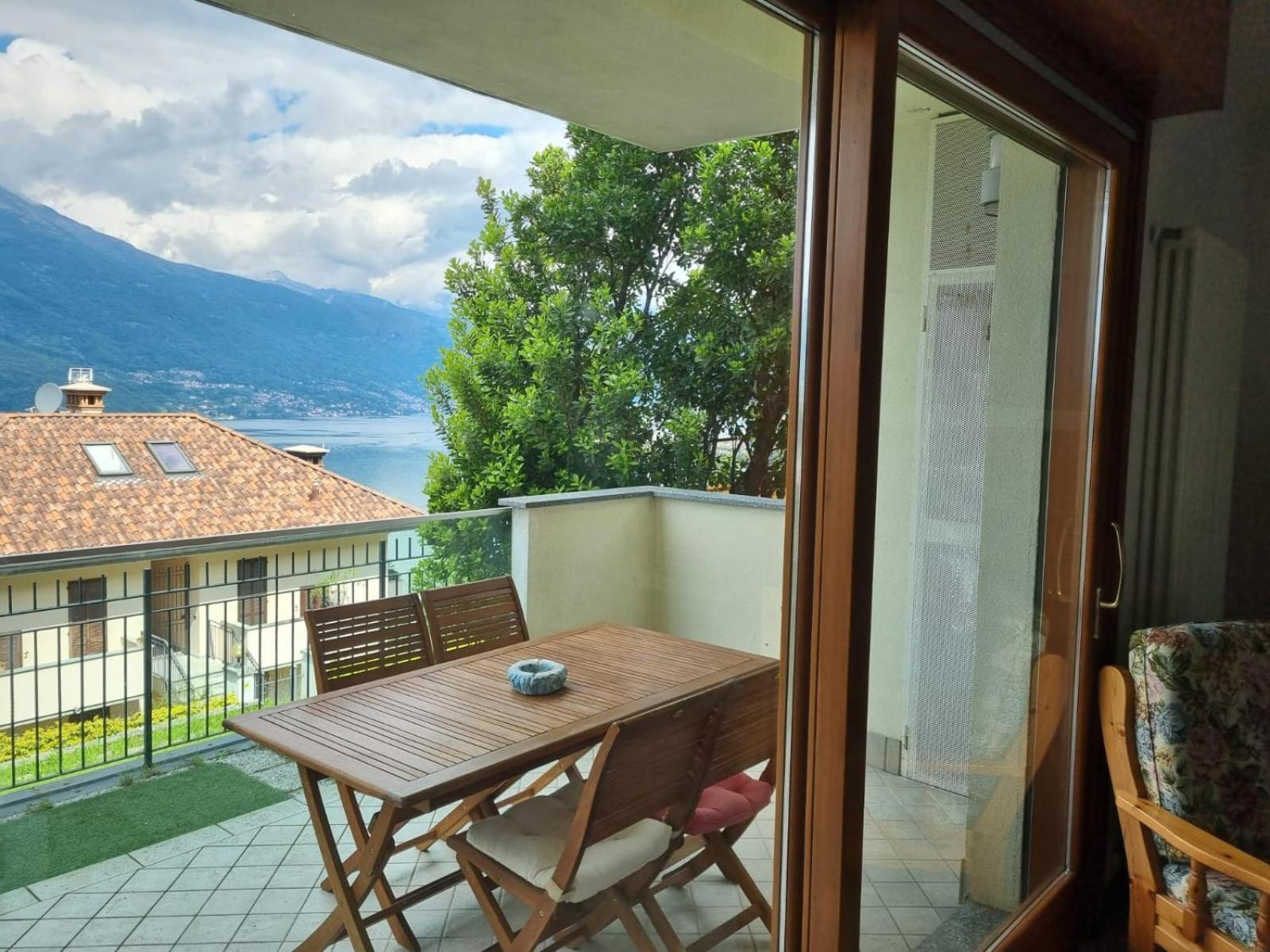 Apartment With Garden And Terrace Beautiful Lake View Bellano Luaran gambar