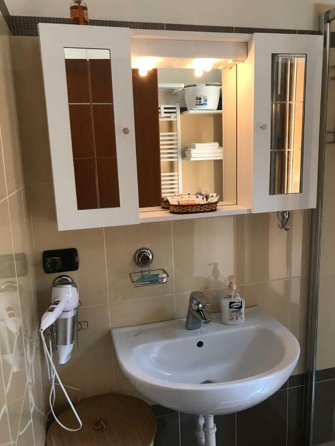 Apartment With Garden And Terrace Beautiful Lake View Bellano Luaran gambar